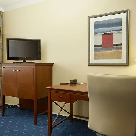 Hotel H4 4*