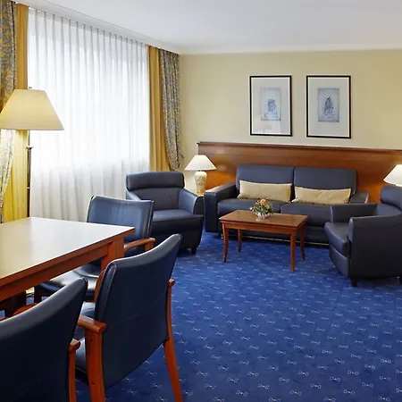 Hotel H4