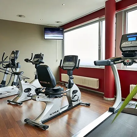 H4 Hotel 4*