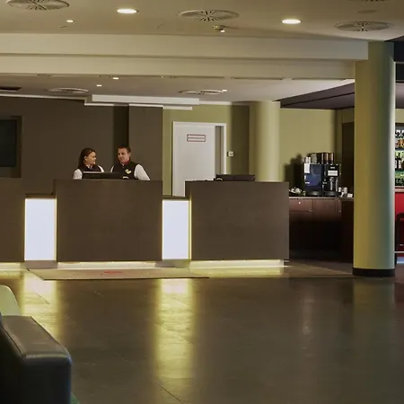 H4 Hotel